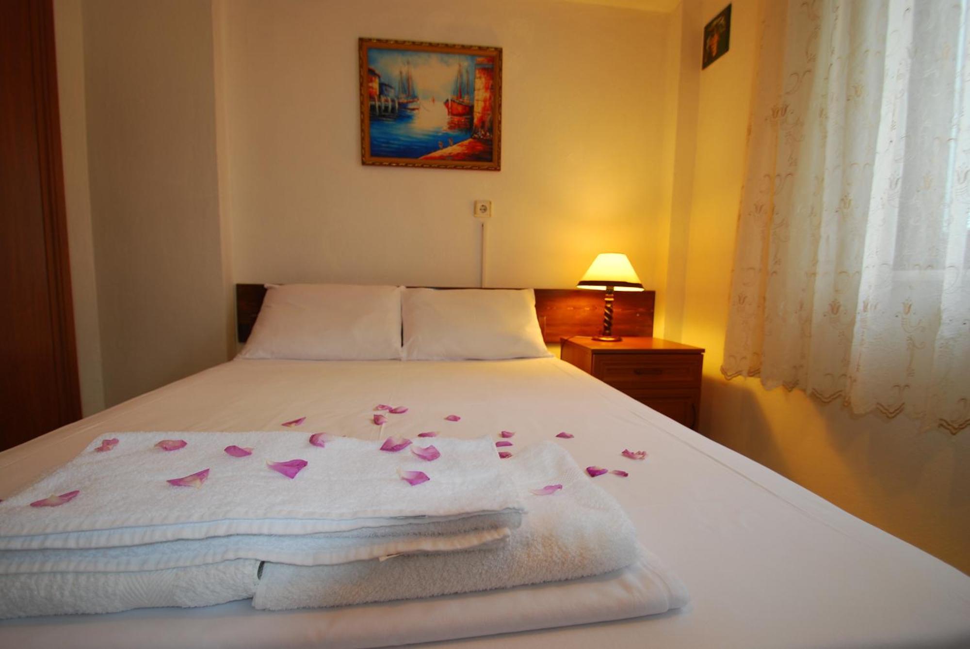 בוזקאדה Adali Guest House מראה חיצוני תמונה