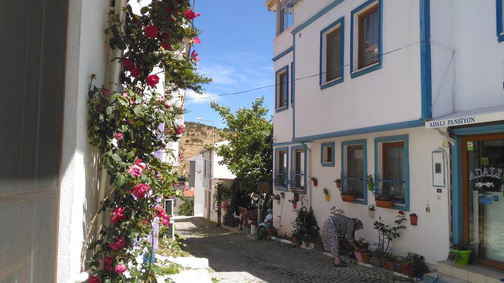 בוזקאדה Adali Guest House מראה חיצוני תמונה