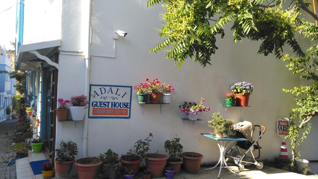 בוזקאדה Adali Guest House מראה חיצוני תמונה