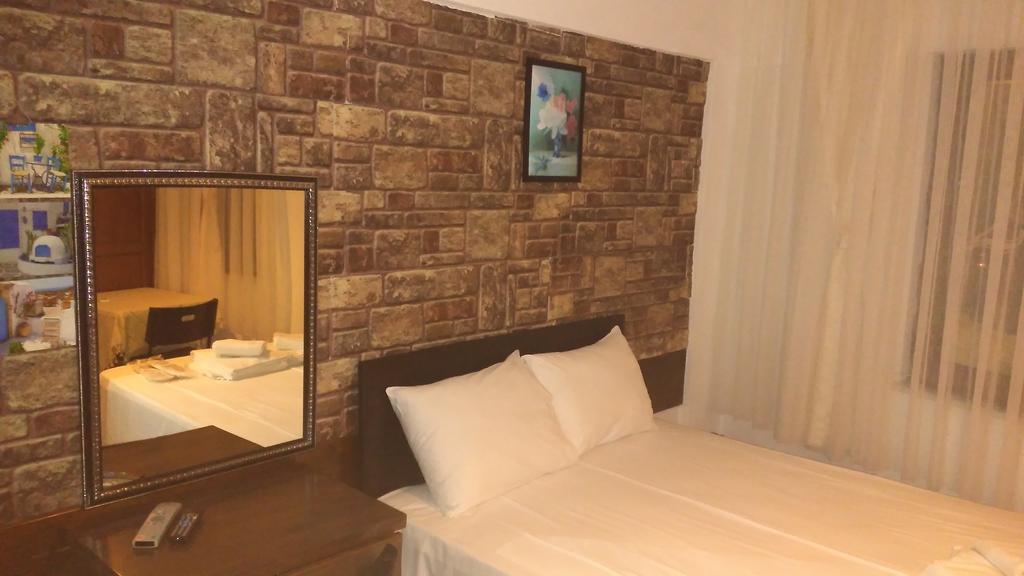 בוזקאדה Adali Guest House חדר תמונה