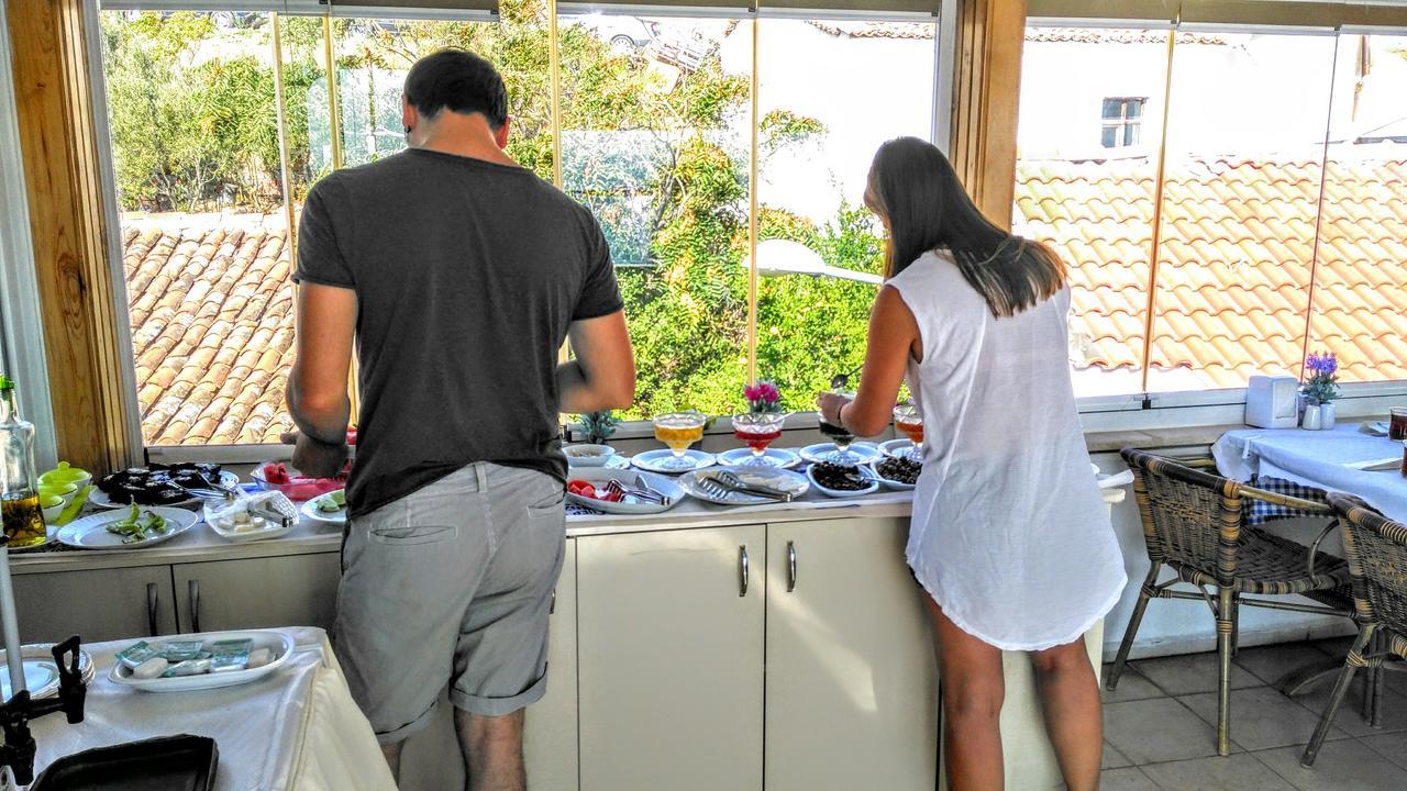 בוזקאדה Adali Guest House מראה חיצוני תמונה