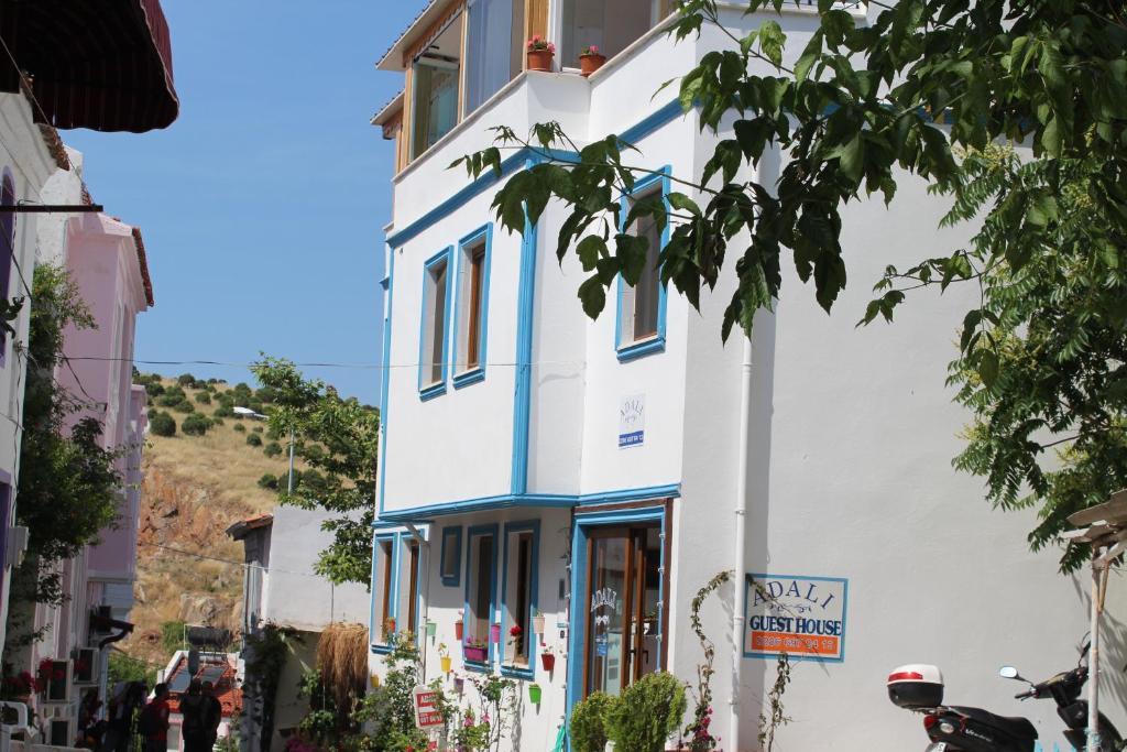 בוזקאדה Adali Guest House מראה חיצוני תמונה